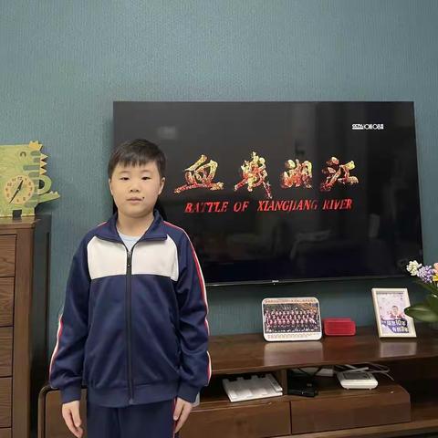 “五彩杏花”杏园小学二（1）中队寒假实践活动