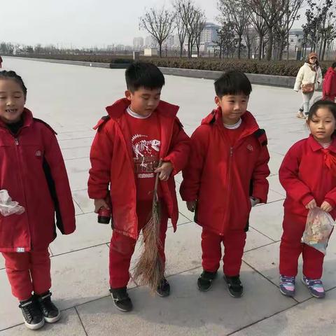 【金明宽德育•小采风课程】做有道德的金明人二三中队在行动！