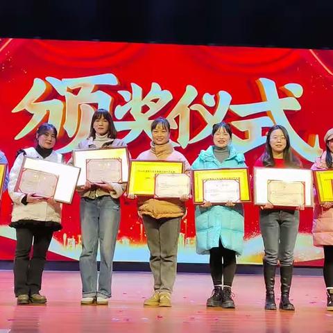 一举夺魁《海力布》 一路生花 九澧人