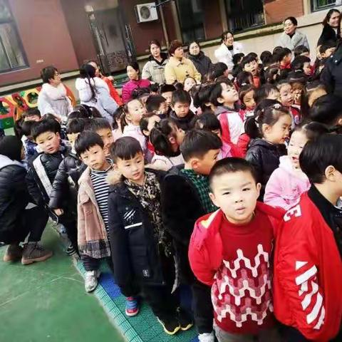 九龙城·如歌幼儿园大班冬季亲子运动会--我运动·我健康·我快乐