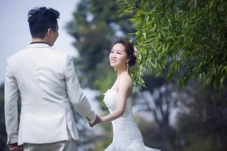 祝付英子薛鹏飞新婚快乐！