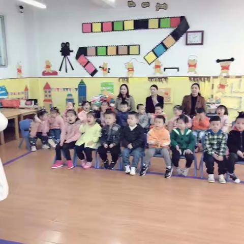 城关中心幼儿园小五班☞10🈷️家长走进课堂活动