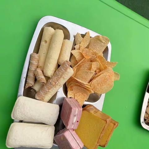 “我分享我快乐”南光幼儿园元旦茶话会