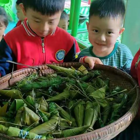 浓情端午，粽叶飘香——宣恩县童梦幼儿园端午节主题活动