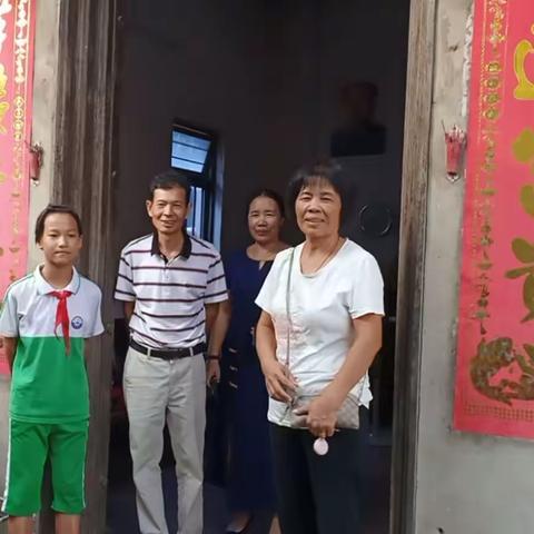 国庆放大假，安全不放假，(2020年排坡小学开展国庆中秋双节安全教育活动)