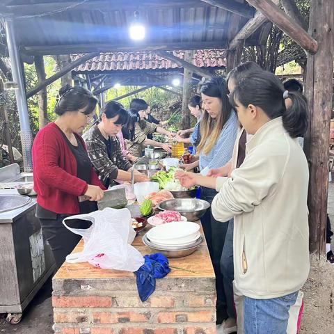 趣享时光，遇见金秋——株董路小学秋季工会活动