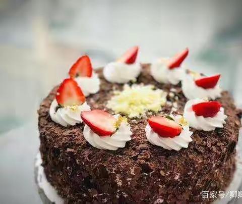 清华摇篮幼儿园特色课程—快乐烘焙坊