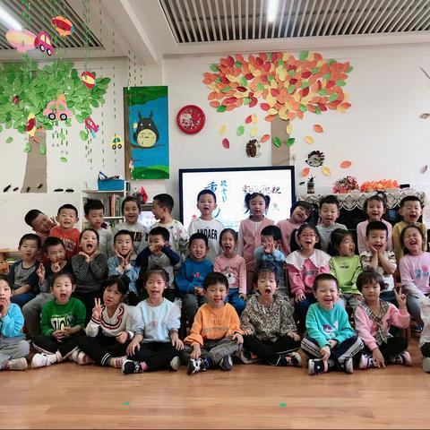 九九重阳节 浓浓敬老情——中四班重阳节敬老爱老活动