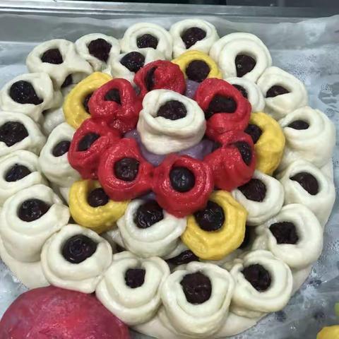 喜气洋洋的花馒头