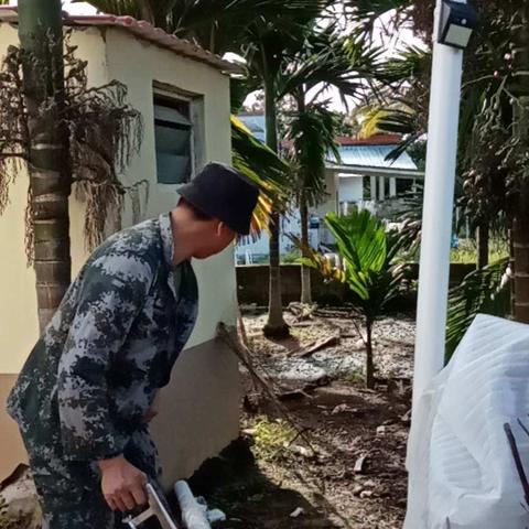 抱由镇坡拉村厕所整改