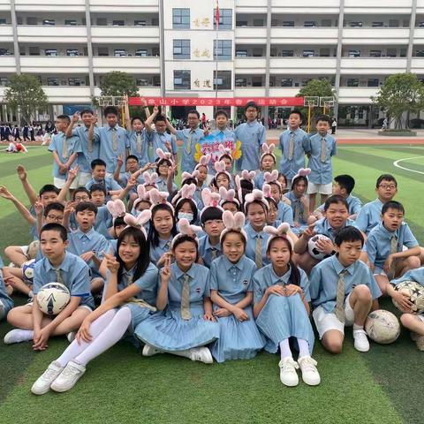 小学亦童年——宛若星空，又蓝又美！