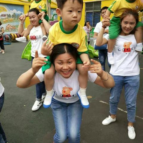 可爱的宝贝，六一儿童节快乐😊