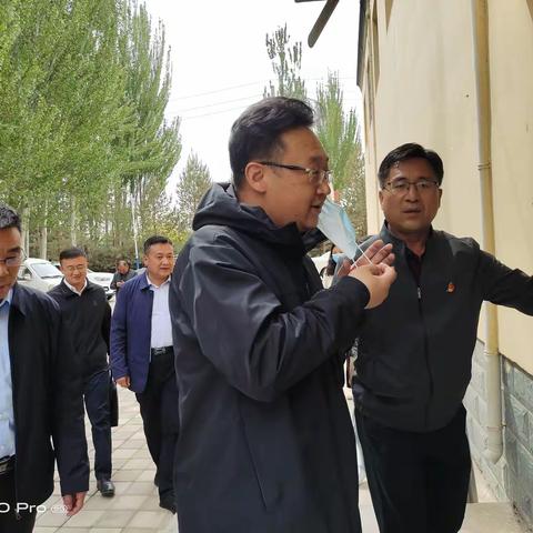 聚焦党建引领发展 实现党建业务双推进  ---环卫中心党支部