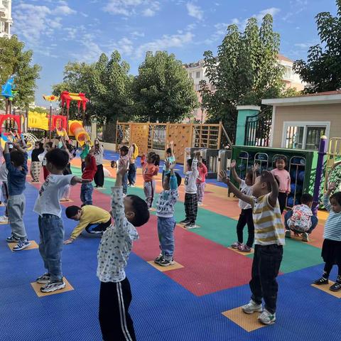 “趣味篮球，快乐成长”———珠江幼儿园乐乐班篮球🏀培训