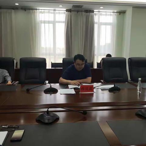 辽中区程廷霜副区长召开创卫调度会