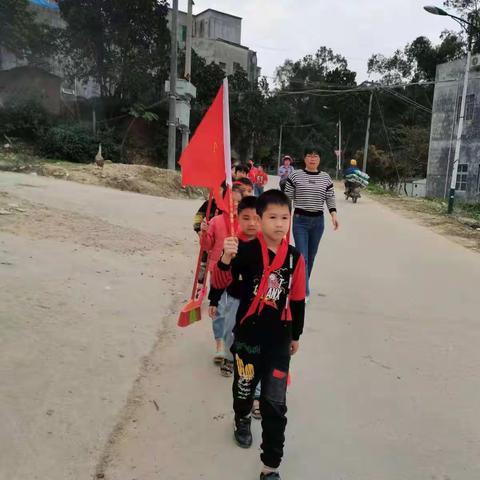 情系贫困，温暖人心