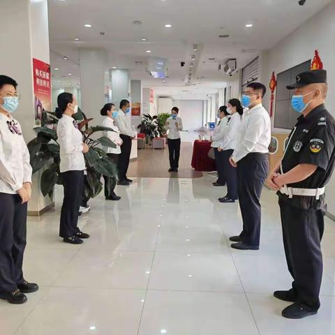 绿色办公   低碳出行  环保生活