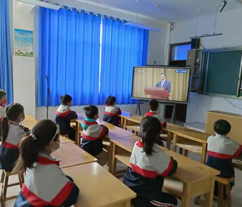 百年奋斗路，青春心向党—军屯乡白店小学建团百年之际学习习总书记讲话精神主题活动