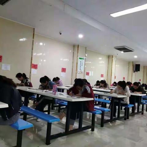 提高教师业务能力 促进教师专业成长