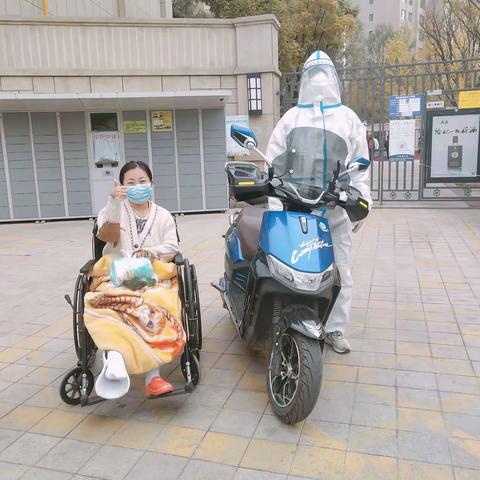 “骑”心抗疫 美团爱心车送药上门暖人心