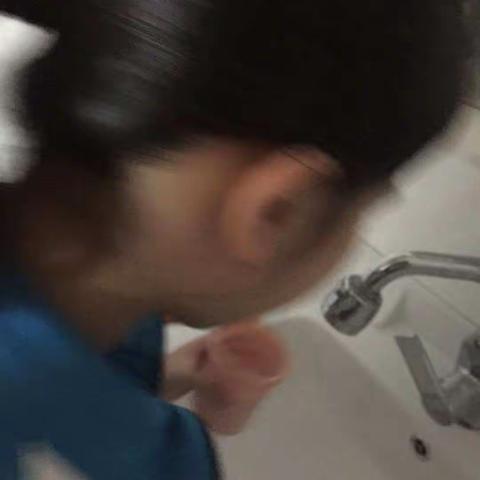 抗议期间，好好学习，人人防护自我