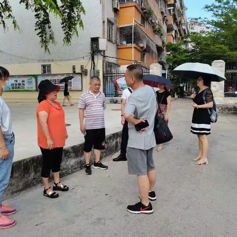 省督导组一行、市卫健委郑通勤副主任到丹州社区督导检查新冠病毒疫苗接种工作