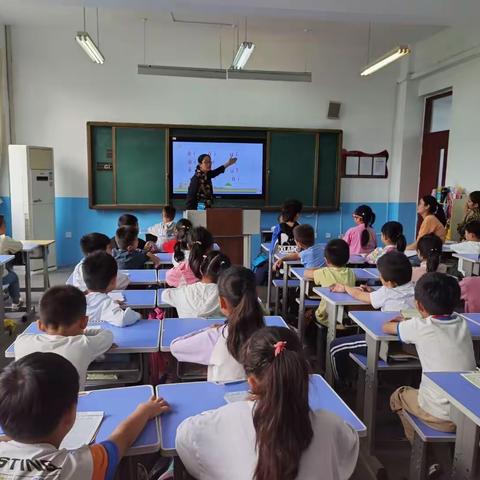 携手教研   “语”你同行———沂河实验小学一年级语文三单元先导课活动