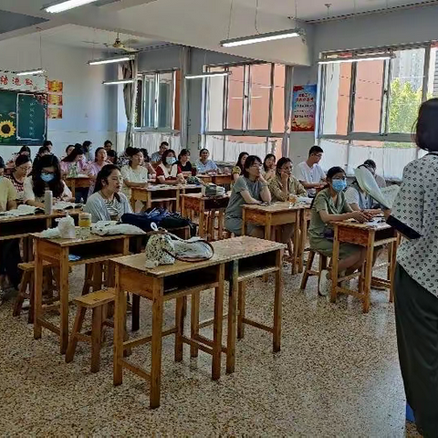 八年级数学组“提高教学质量，提升教学水平”系列活动回顾