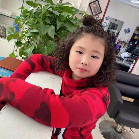 奋发图强  神墨小学员 李昀霏