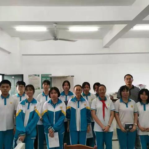 《生活环境的巨大变化》：初二年级历史学科手抄报活动