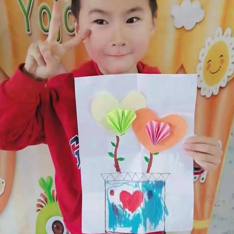 新兴幼儿园大班妇女节活动