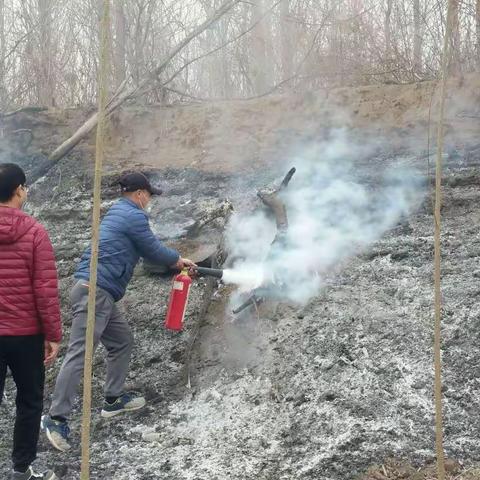 东武仕水库管理处及时扑灭一起库区起火