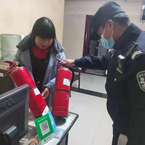 【我为群众办实事】新丰派出所对辖区宾馆、网吧、洗浴等场所进行消防安全检查