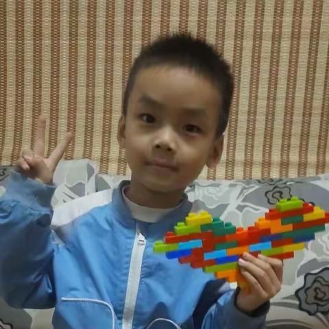 南街幼儿园大一班向文宇亲子阅读