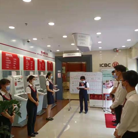 容桂桂安支行积极开展反假货币宣传月活动