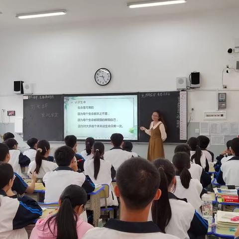 田东县滨江学校（高中部）第五届班主任技能大赛（初赛）纪实