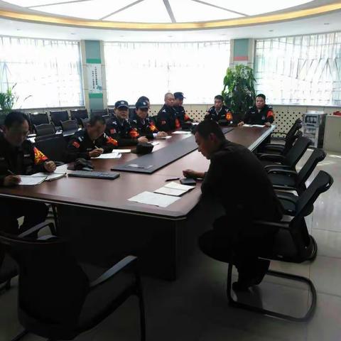 【争创“平安鼎”，碑林在行动.教育篇】西安铁一中分校国庆假前安全大排查