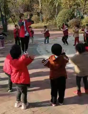 小博士幼儿园中班—户外运动