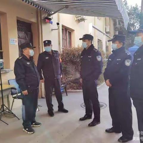 解放门派出所依托“院长+服务员+警长”工作模式，全面开展清查工作