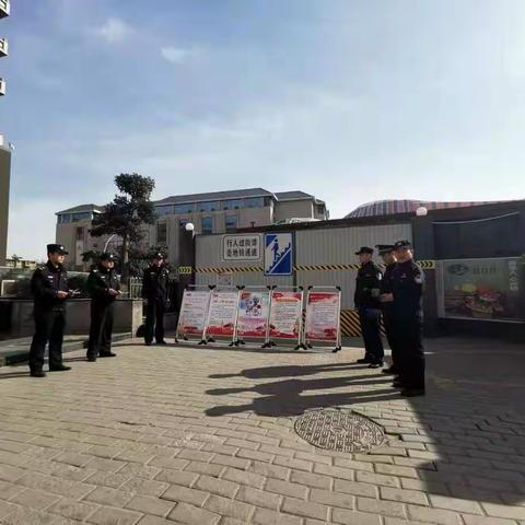 【新城公安】解放门派出所持续开展扫黑除恶专项斗争宣传活动