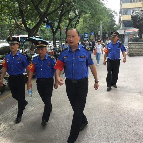 碑林区城市管理和综合执法局第五包抓组督导长安路和南二环沿线