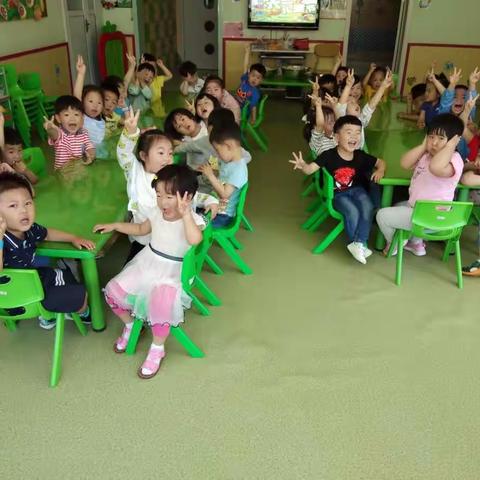 宝贝们，儿童节快乐！