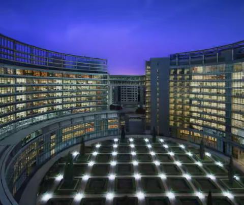 工行兰州城关临夏路支行组织开展《内部控制手册》学习