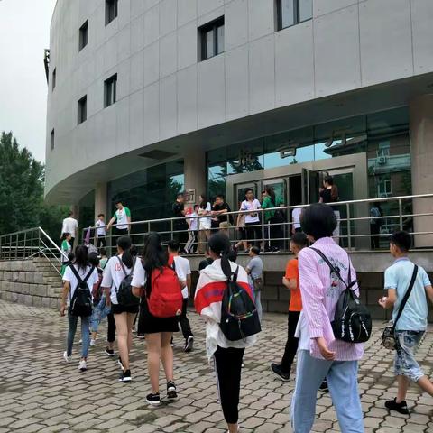 【励志研学 品味“京”彩】_北京研学之旅二