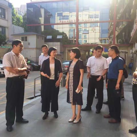 市文明办领导对历城区中医医院市民文明素质再提升集中宣传日活动开展情况进行视察