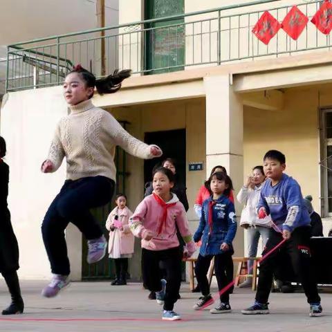 跳悦初冬，舞动激情一一一兴化学校综合组跳绳比赛小记