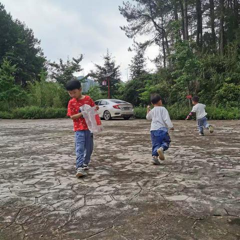 吹响快乐集结号，共赴一场暑假快乐旅程！