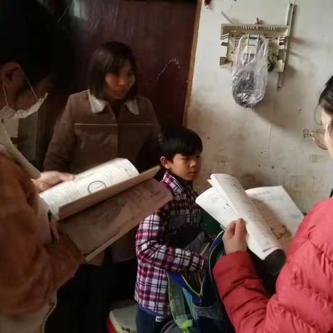 郑湾小学暖心家访进行中…