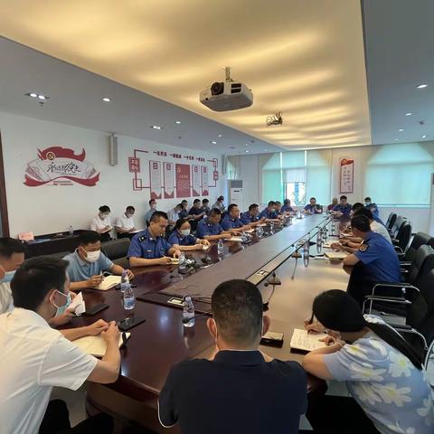 【平湖街道综合行政执法队】齐心协力勠力同心  筑牢抗疫防线