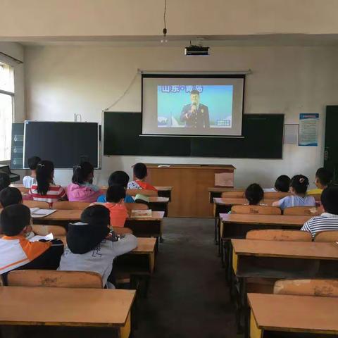 消防安全学习，防患于未“燃”——城头山镇中心小学组织观看消防安全公开课活动小结